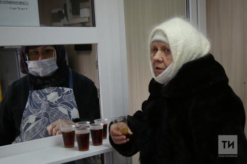 Какие основные проблемы возникают при лечении голода в Татарстане. «Чувство голода невыносимо»: что приводит казанцев в пункт бесплатного питания?