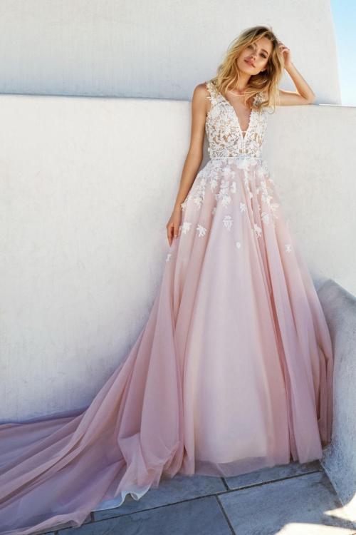 Стильные женские платья 2022. Шикарные вечерние платья 2022 – ТОП-100. Актуальные модели и цвета 05