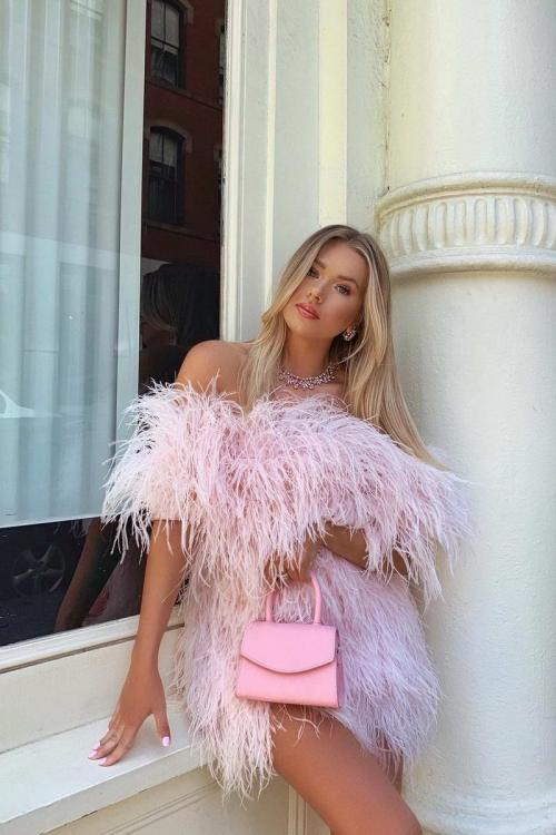 Стильные женские платья 2022. Шикарные вечерние платья 2022 – ТОП-100. Актуальные модели и цвета 12