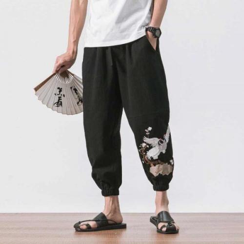 Брюки мужские модные. Мужские брюки: модные тенденции 2022