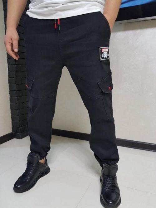 Брюки мужские модные. Мужские брюки: модные тенденции 2022