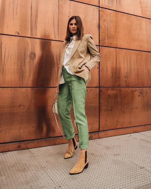 Модная форма и длина брюк 2022. Какая длина брюк в моде в 2022 11 Модная форма и длина брюк 2022. Какая длина брюк в моде в 2022 11