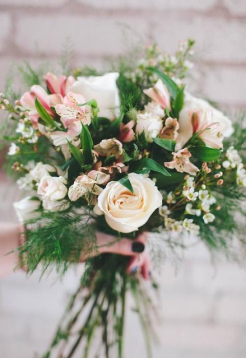 Какие цветы дарят на годовщину свадьбы. Какие цветы подарить жене на годовщину свадьбы? 08 Какие цветы дарят на годовщину свадьбы. Какие цветы подарить жене на годовщину свадьбы? 08