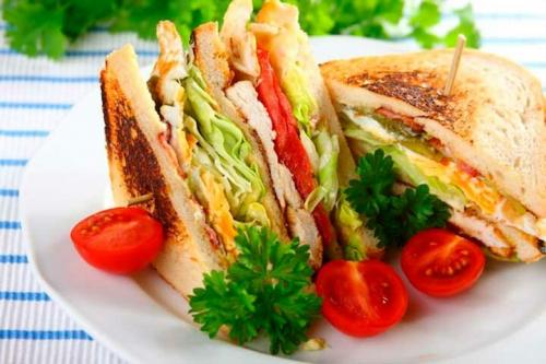 Клаб-сэндвич с куриной грудкой. Клаб-сэндвич с курицей 12 Клаб-сэндвич с куриной грудкой. Клаб-сэндвич с курицей 12
