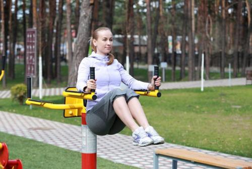 Уличные тренажеры для похудения. Как похудеть на уличных тренажерах