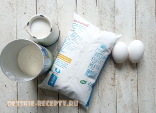 Манная каша для ребенка 1 год рецепт. Манная каша для самых маленьких — с желтками на молоке