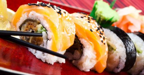 Какие виды спорта можно занимать на диете на роллах. Состав суш