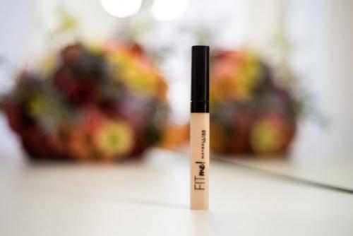 Как замазать синяки под глазами тональным кремом. Круги ада: учимся маскировать синяки под глазами