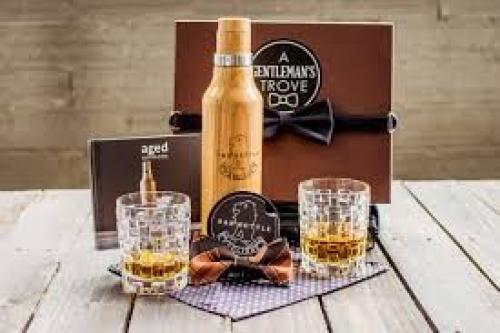 Какие алкогольные напитки выбрать. Причины выбрать алкоголь в качестве подарка