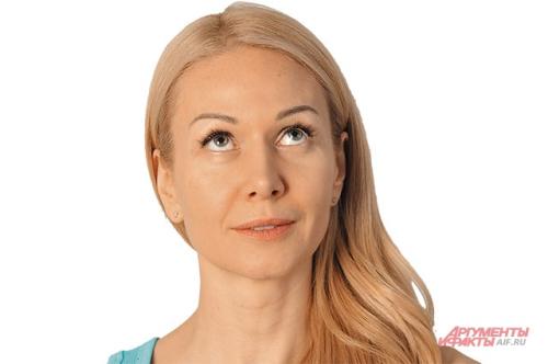 Как убрать морщины под глазами в 40 лет в домашних условиях. Чем стереть морщинки у глаз? Комплекс упражнений по фейсфитнесу