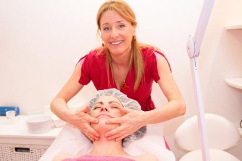 Лимфодренаж лица, что это. Ручной лимфодренажный массаж лица в домашних условиях 03