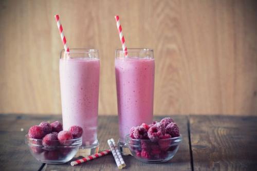 Какие рецепты коктейлей самые простые и быстрые в приготовлении. 20 простых рецептов молочных коктейлей