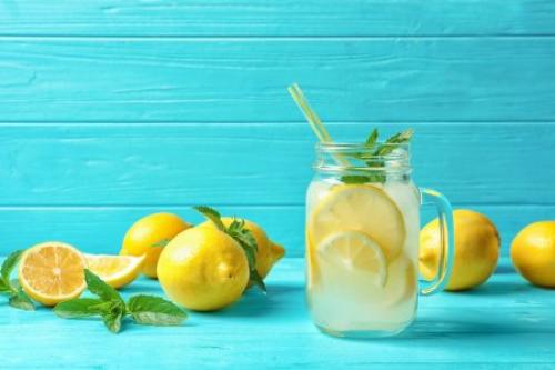 Как сделать смузи в блендере в домашних условиях. 20 простых рецептов смузи в домашних условиях