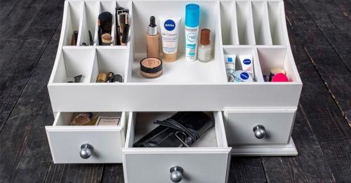 Подарки на 8 марта список. Что дарить на 8 Марта: 200+ идей современных, полезных и желанных подарков