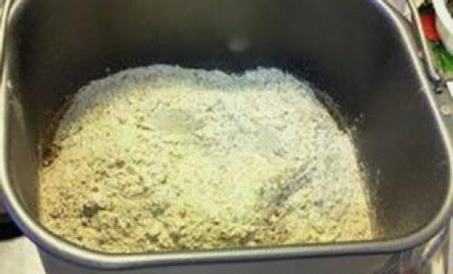 Бездрожжевой хлеб в хлебопечке на молоке. Хлеб в хлебопечке – 10 рецептов приготовления в домашних условиях